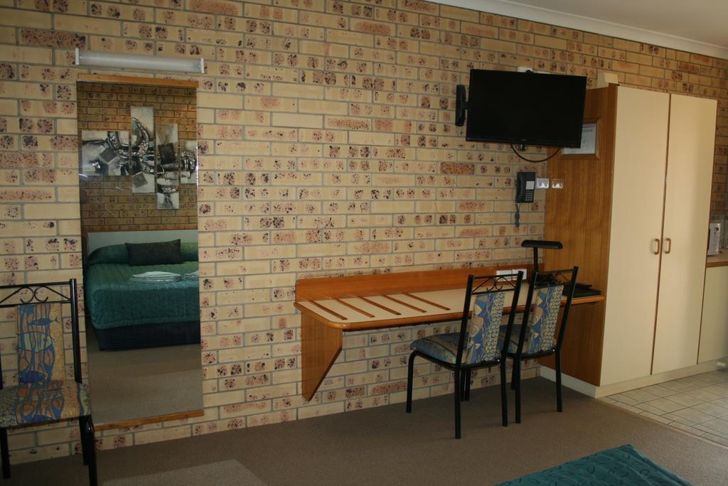 Mulga Country Motor