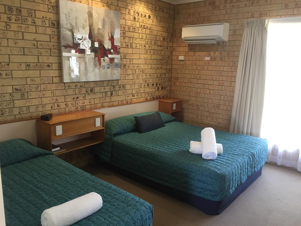 Mulga Country Motor 4*